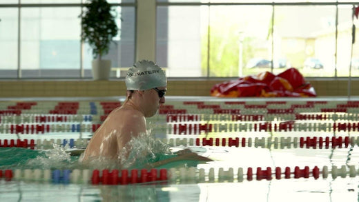 Odpowiedź znajdziesz tutaj: Czy pocisz się podczas pływania?