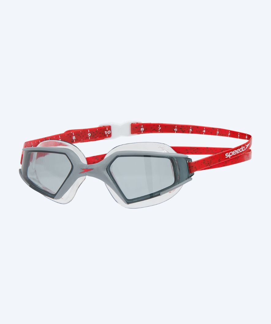 Speedo okulary do pływania na wodach otwartych - AquaPulse Max 2 - Szary/czerwony