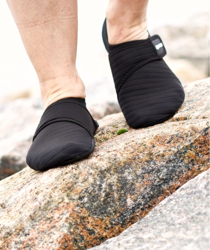 Watery buty do wody dla dorosłych - Poseidon - Czarny