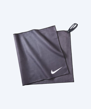Nike ręcznik z mikrofibry - Quick Dry - Czarny