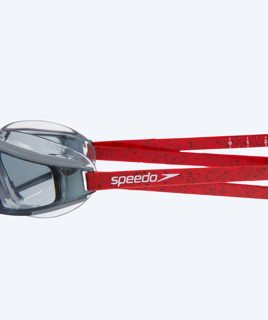 Speedo okulary do pływania na wodach otwartych - AquaPulse Max 2 - Szary/czerwony