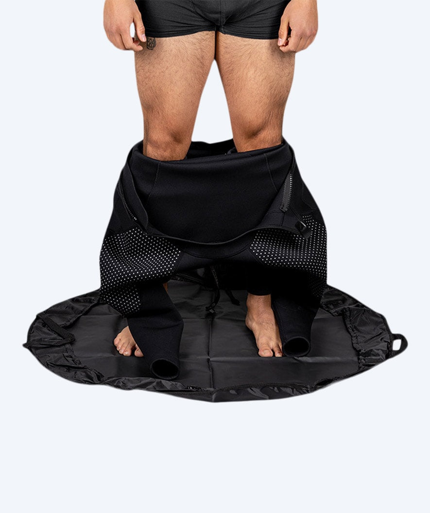 Watery mata do przebierania pianki neoprenowej - Oxford - Czarny