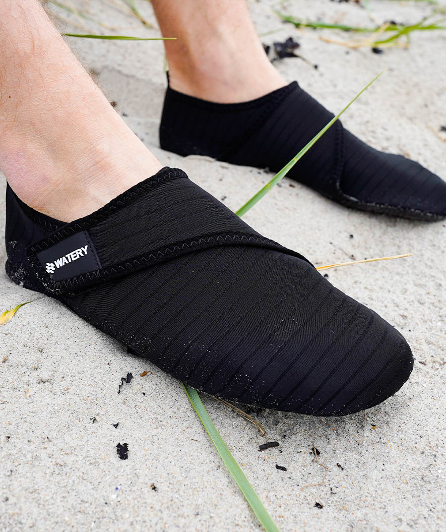 Watery buty do wody dla dorosłych - Poseidon - Czarny