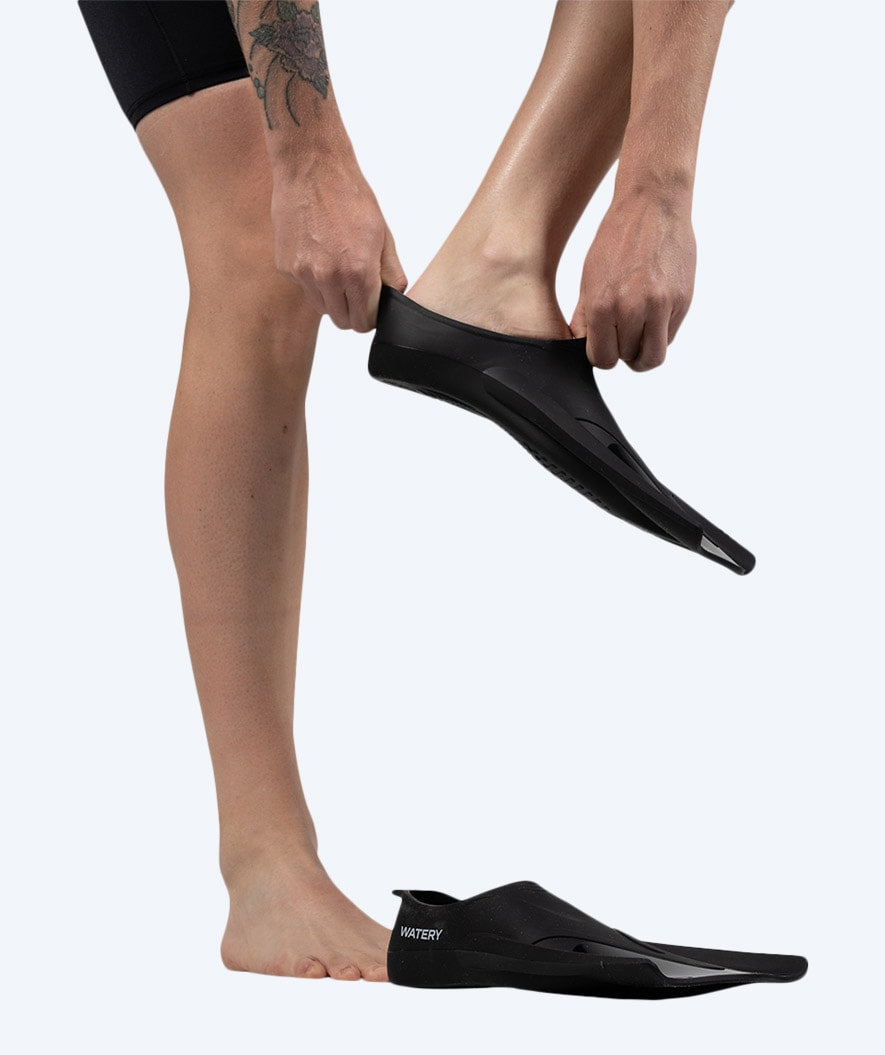 Watery płetwy do pływania - Badger Active - Czarny