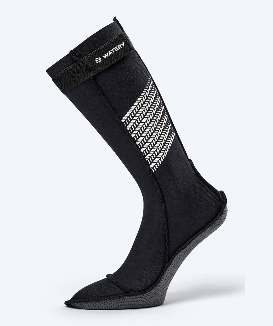 Watery zestaw neoprenowy - Calder Pro (2,5 - 4mm) - Czarny