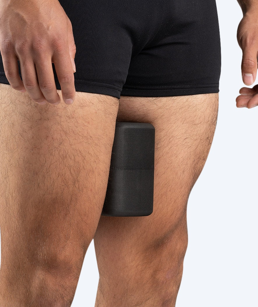 Watery pullbuoy - Heat - Czarny