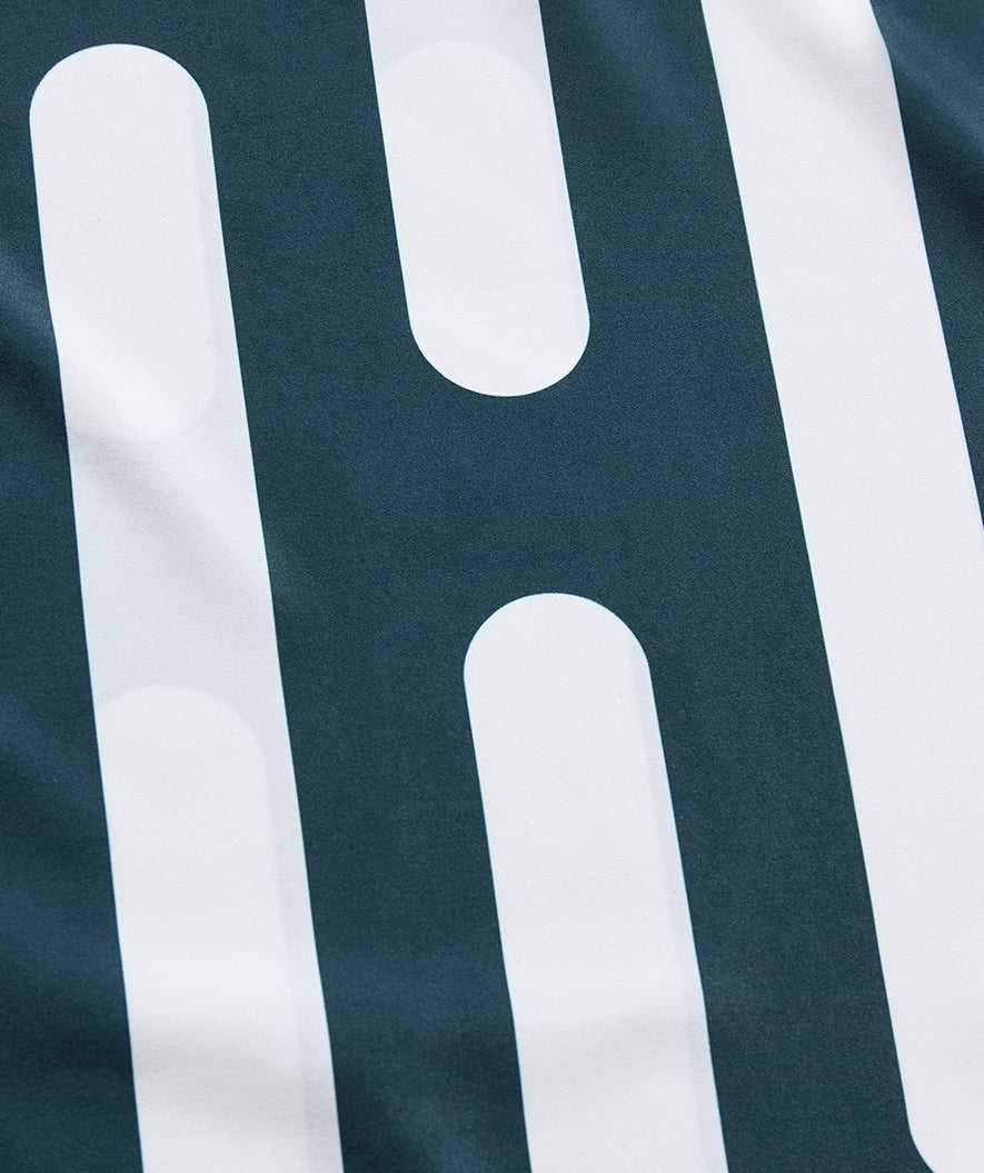 Watery ręcznik z mikrofibry (160 x 80 cm) - Eco Nebraska - Ciemnoniebieski