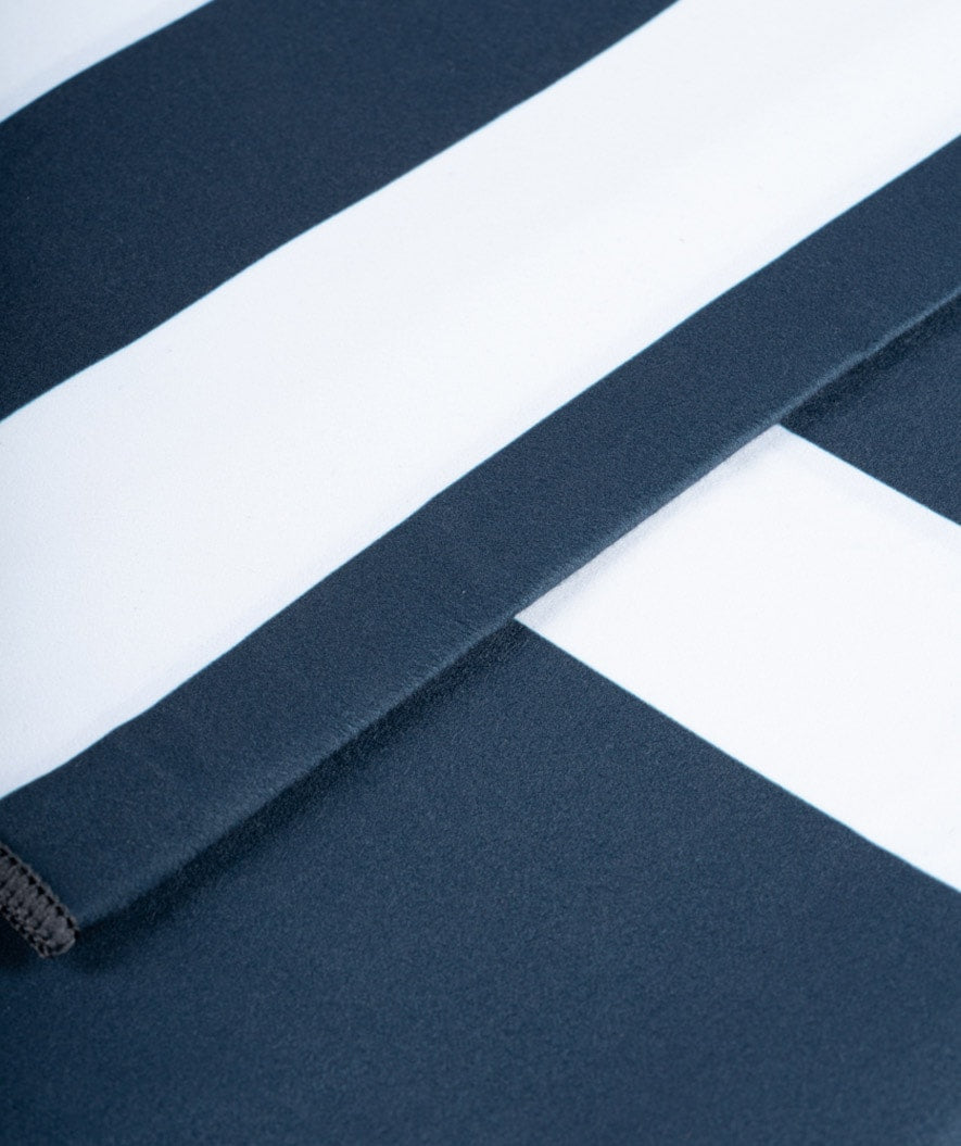 Watery ręcznik z mikrofibry (160 x 80 cm) - Eco Nebraska - Ciemnoniebieski