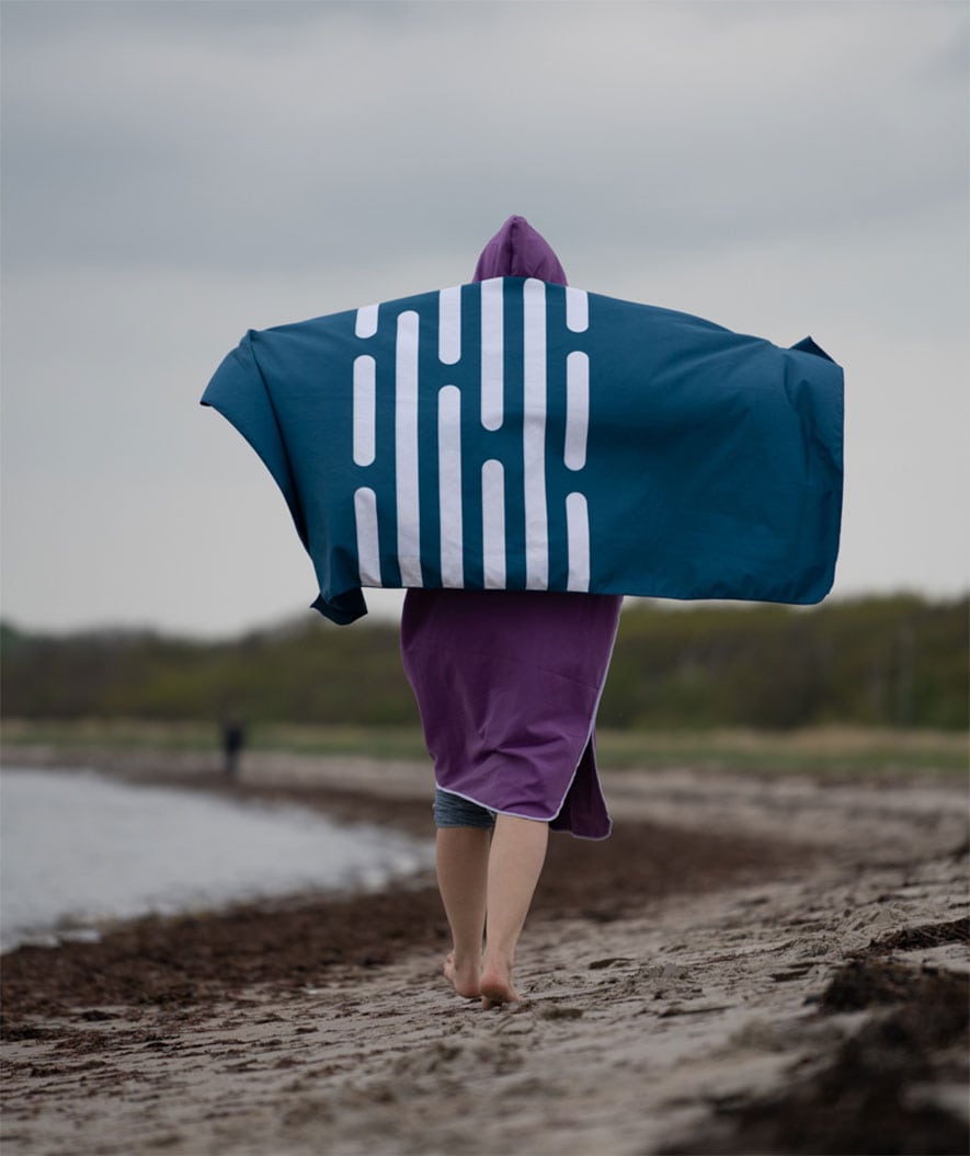 Watery ręcznik z mikrofibry (160 x 80 cm) - Eco Nebraska - Ciemnoniebieski