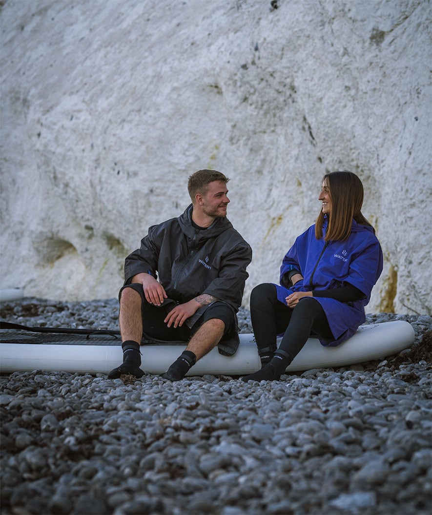 Watery Surf poncho - Wodoodporny - Czarny